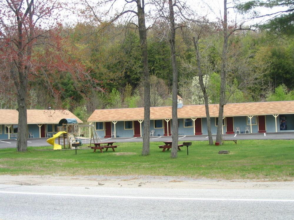 Warrensburg Inn & Suites - 6 Mi To Lake George Kültér fotó