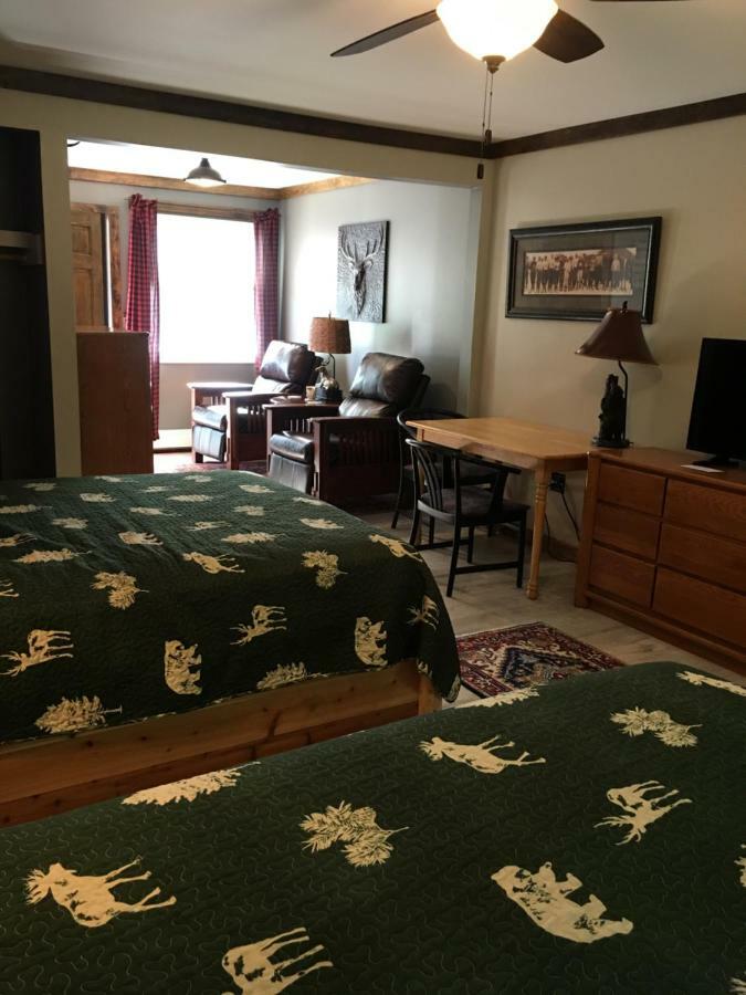 Warrensburg Inn & Suites - 6 Mi To Lake George Kültér fotó